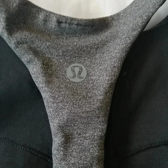Lululemon In Training Tank Top High Neck Back Cutout Heathered Grey Size 4 - Picture 10 of 15